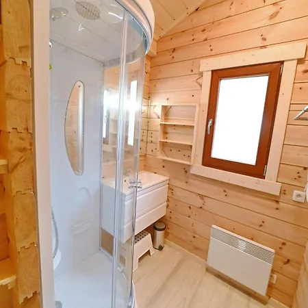 Cozy Holiday Home Near Forest Holiday home